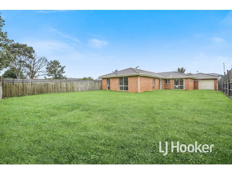 370 Centre Road, Berwick VIC 3806