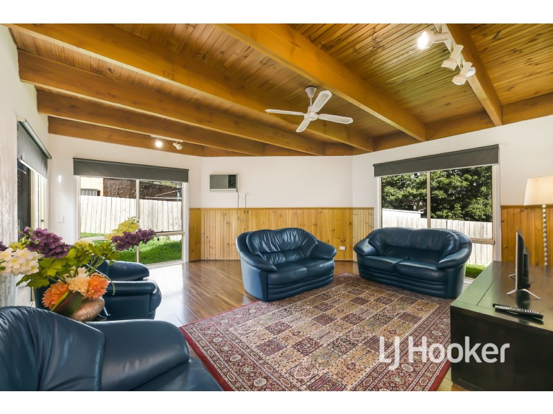 12 Simpson Court, Hallam VIC 3803