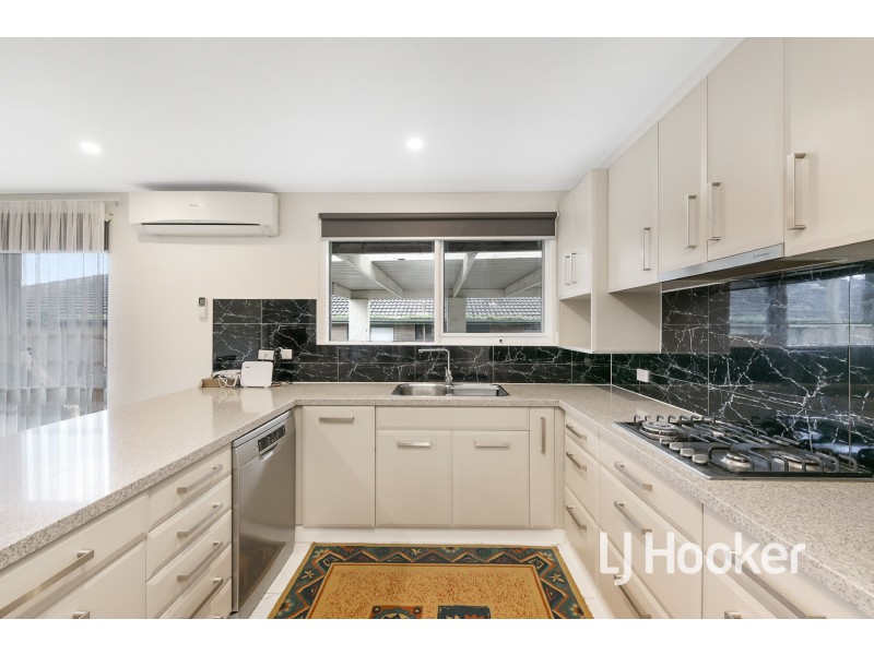 12 Simpson Court, Hallam VIC 3803