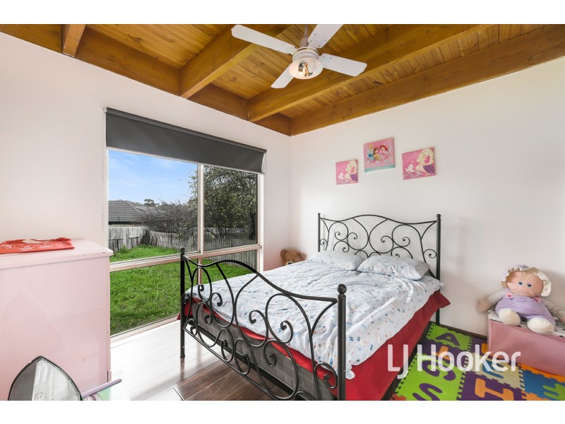 12 Simpson Court, Hallam VIC 3803