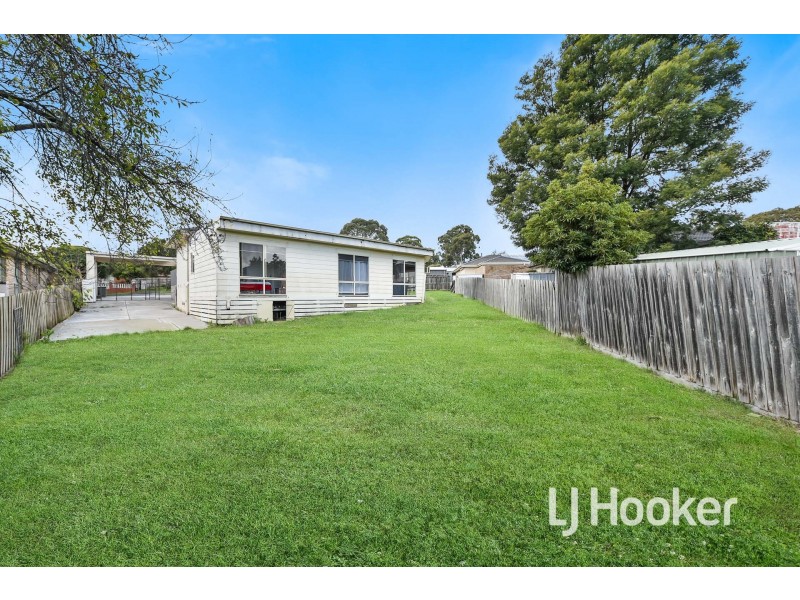 12 Simpson Court, Hallam VIC 3803