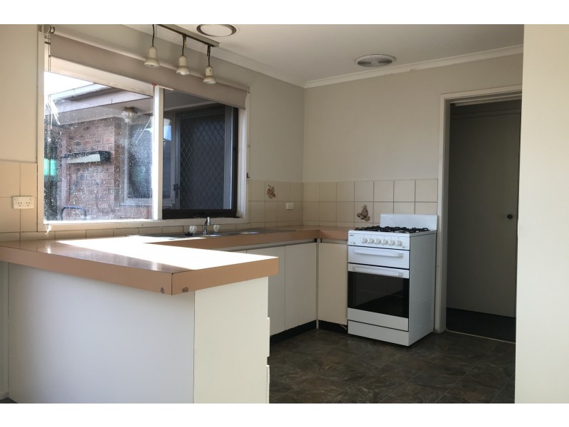 1/137 Fordholm Road, Hampton Park VIC 3976