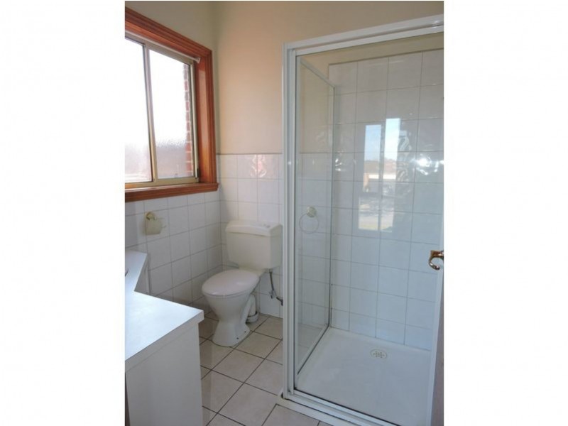 77 Aylmer Drive, Lynbrook VIC 3975