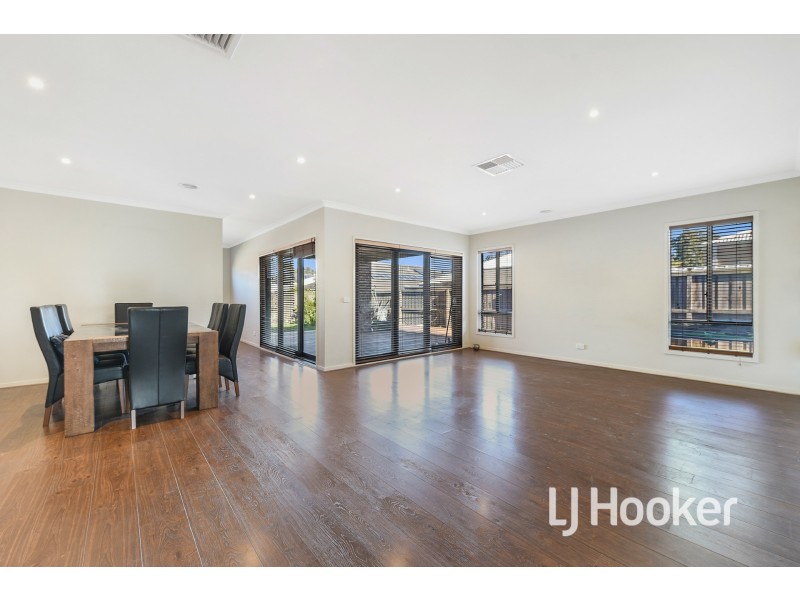 5 Carbine Way, Lyndhurst VIC 3975