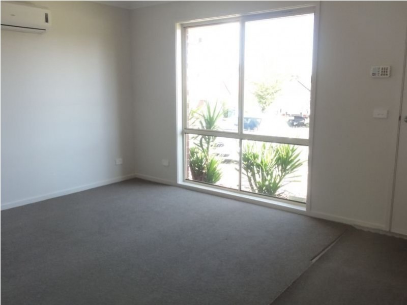 19 Summit Court, Hampton Park VIC 3976