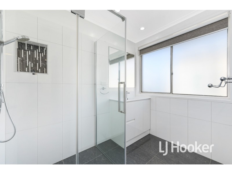 1/39 Carlisle Road, Hallam VIC 3803