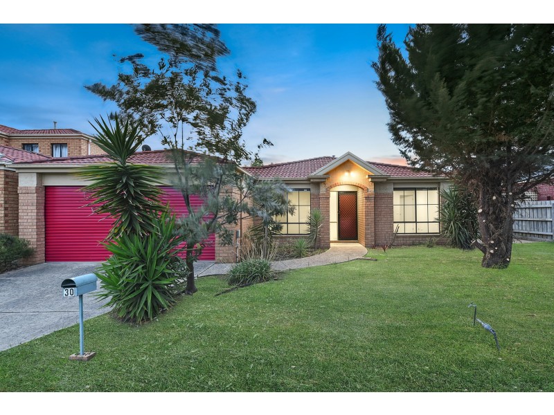 30 Central Park Way, Cranbourne West VIC 3977