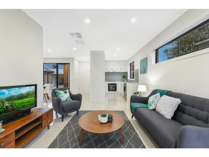 3/30-32 Parkland Avenue, Hampton Park VIC 3976