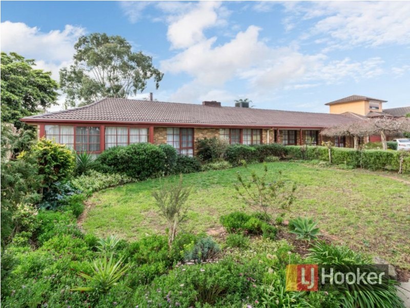 15-16 St James Court, Narre Warren VIC 3805