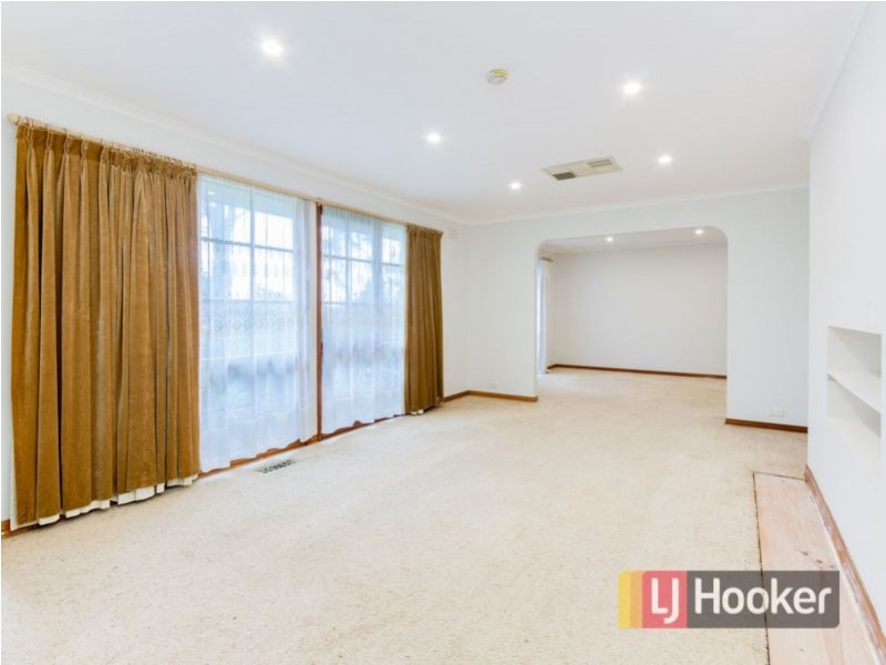 15-16 St James Court, Narre Warren VIC 3805
