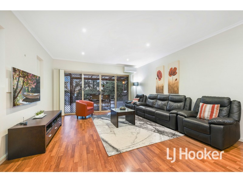 7 Ravensthorpe Crescent, Narre Warren VIC 3805