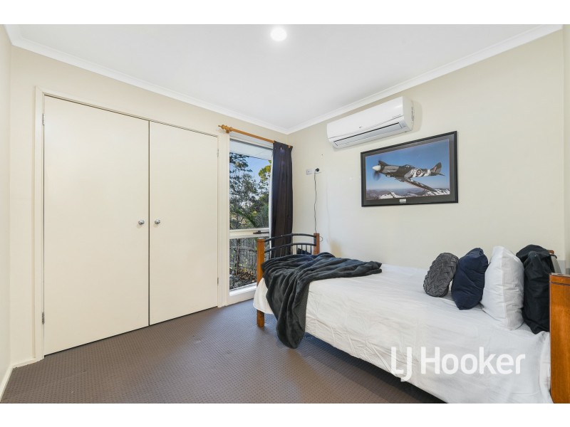 7 Ravensthorpe Crescent, Narre Warren VIC 3805