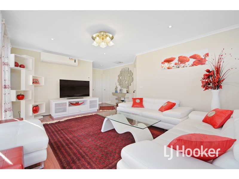 49 Tomasetti Crescent, Narre Warren VIC 3805