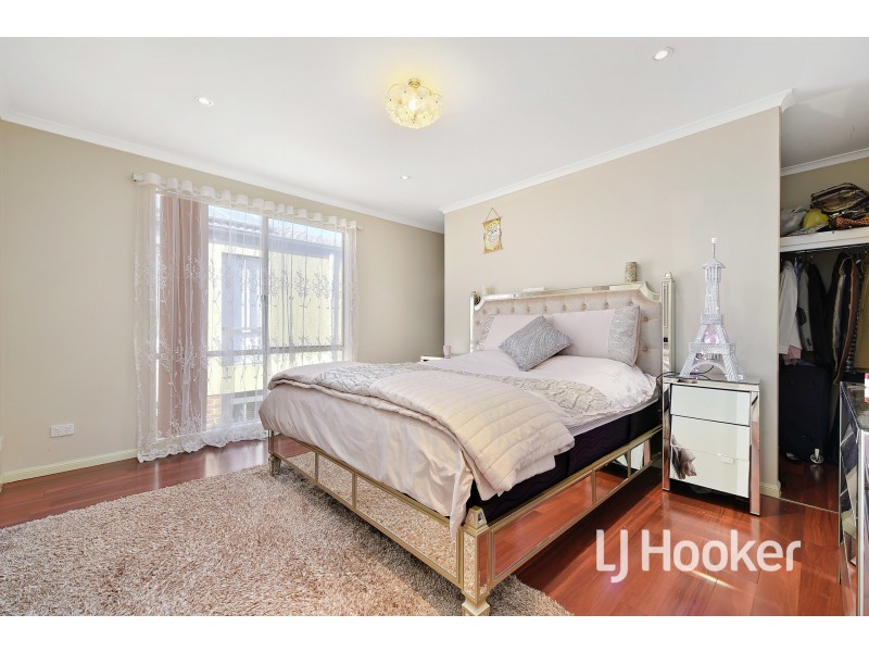 49 Tomasetti Crescent, Narre Warren VIC 3805