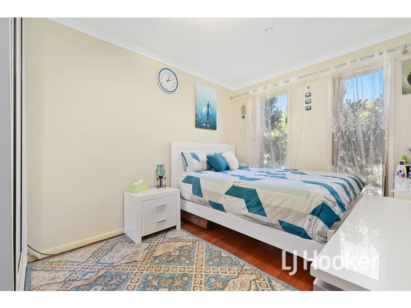 49 Tomasetti Crescent, Narre Warren VIC 3805