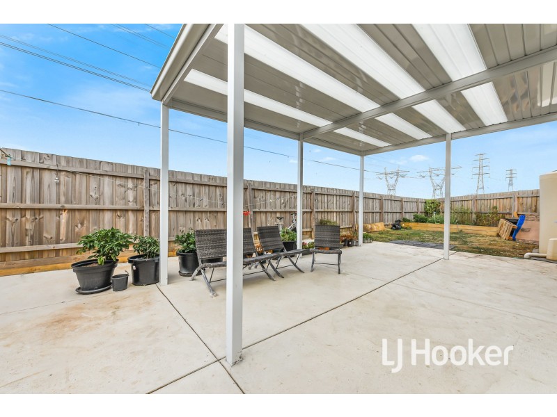 49 Sallys Run, Hampton Park VIC 3976