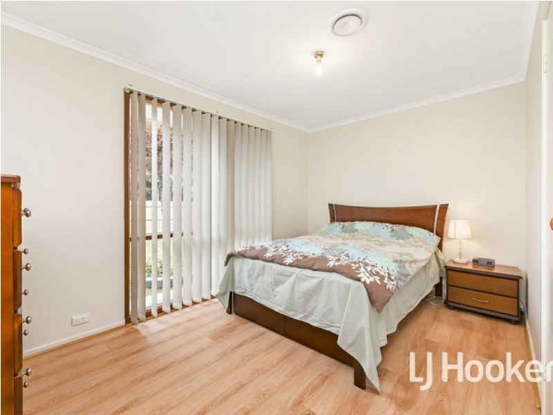 12 Carmen Court, Hampton Park VIC 3976