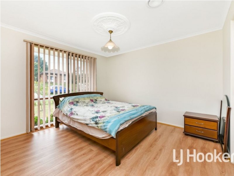 12 Carmen Court, Hampton Park VIC 3976