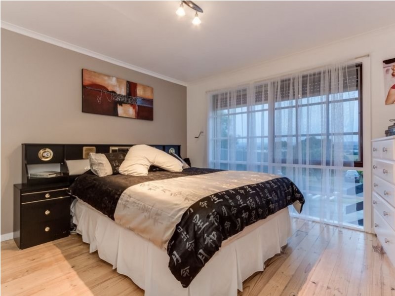 2 Bunya Place, Hampton Park VIC 3976