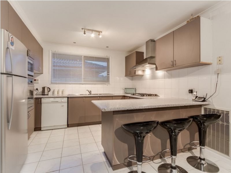 2 Bunya Place, Hampton Park VIC 3976