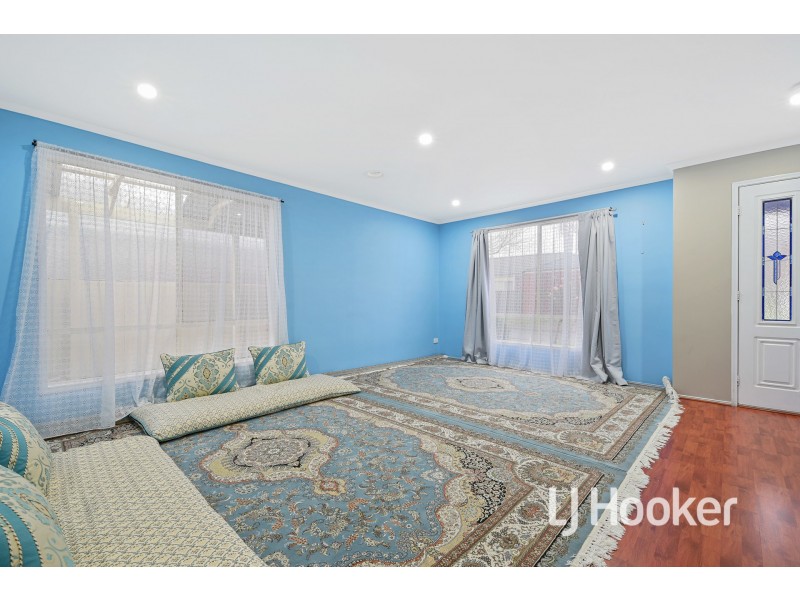 21 Tranter Square, Lynbrook VIC 3975