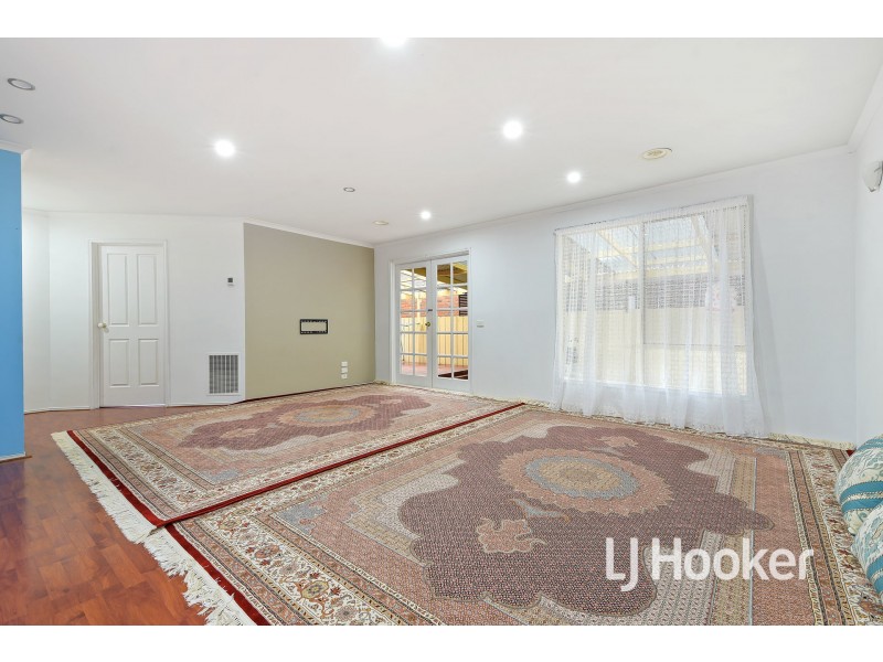 21 Tranter Square, Lynbrook VIC 3975