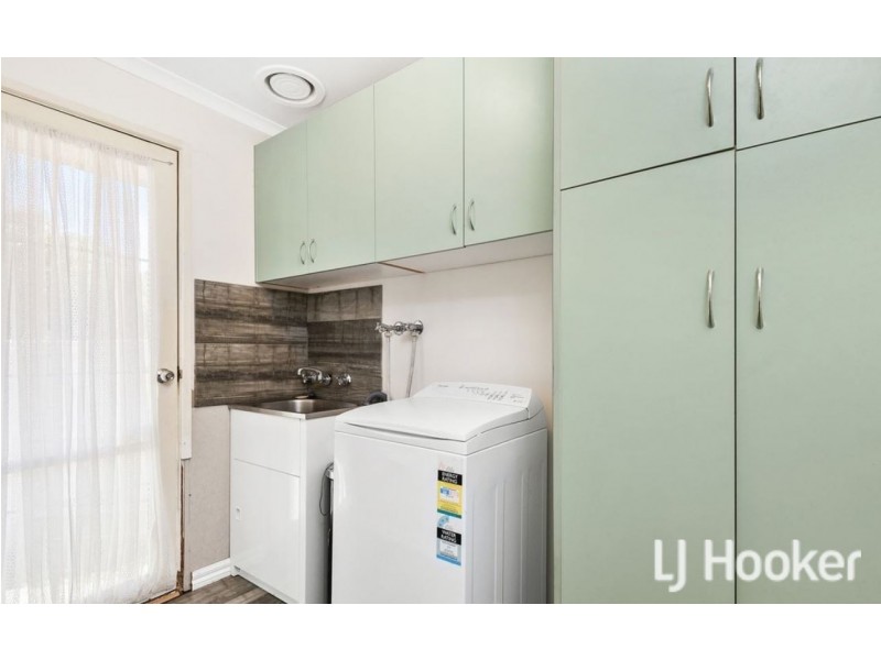 1/1 Daniher Close, Berwick VIC 3806