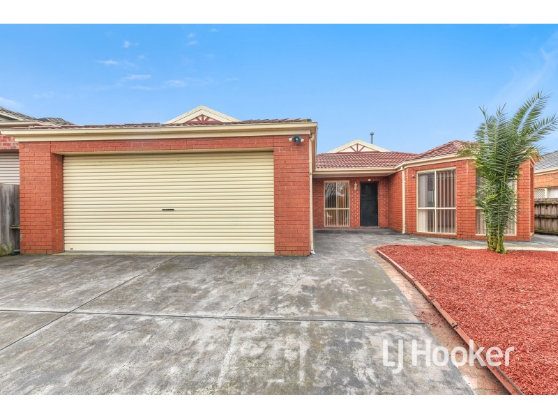 6 Stream Walk, Hallam VIC 3803