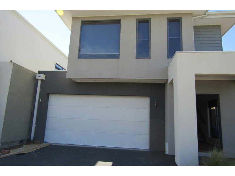 58 Adrian Street, Cranbourne East VIC 3977