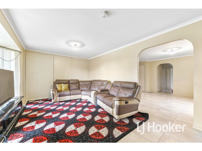2 Dusk Court, Hampton Park VIC 3976