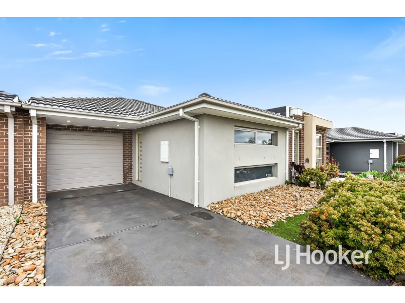 58 Bona Vista Rise, Clyde VIC 3978