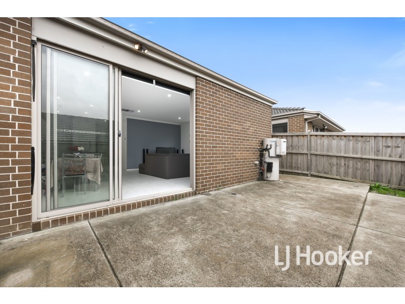 58 Bona Vista Rise, Clyde VIC 3978