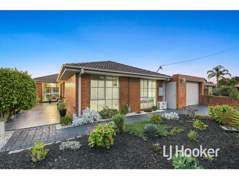 1 Dianna Court, Hampton Park VIC 3976