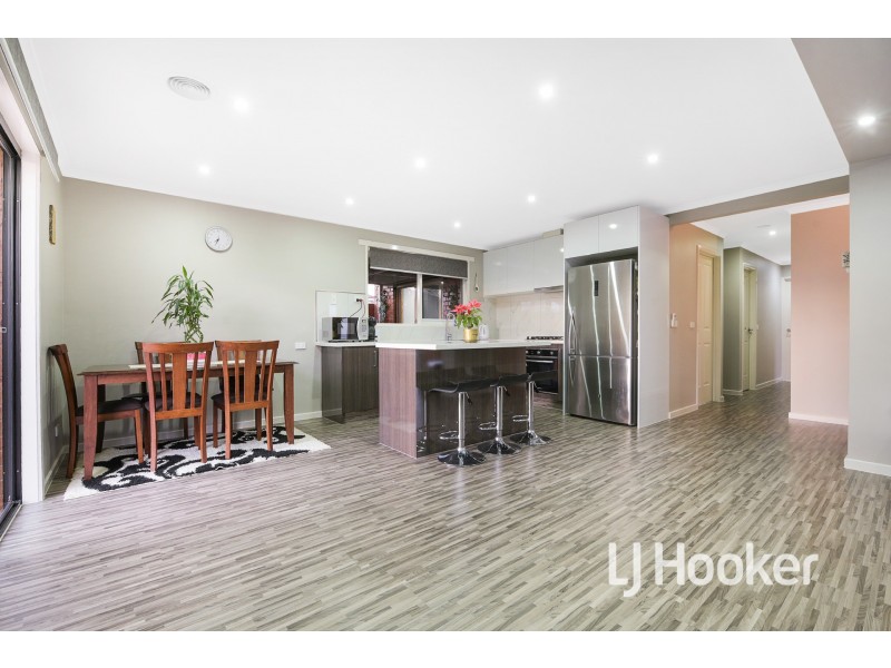 1 Dianna Court, Hampton Park VIC 3976