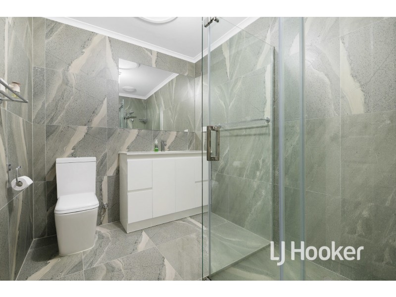 1 Dianna Court, Hampton Park VIC 3976