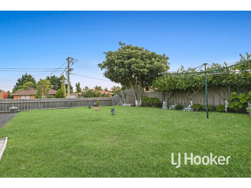 1 Dianna Court, Hampton Park VIC 3976
