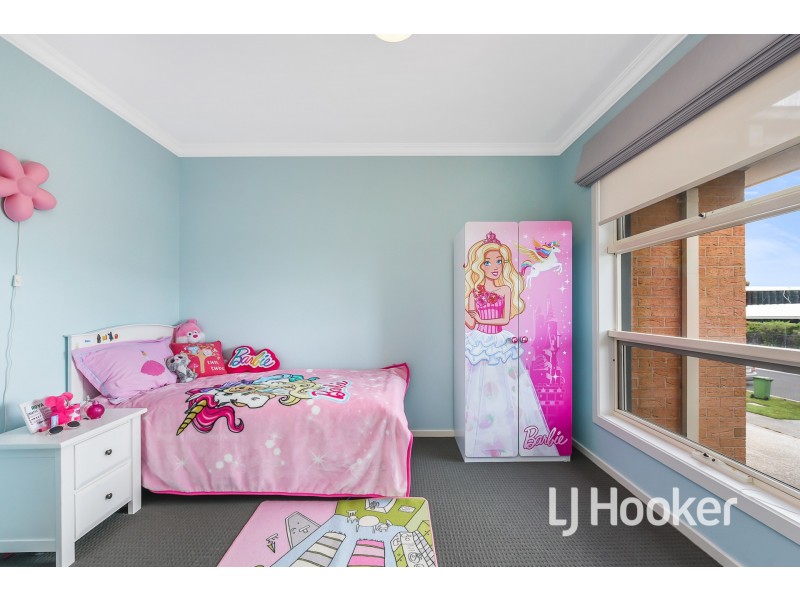 42 Majestic Drive, Officer VIC 3809