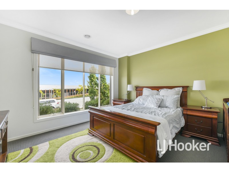 42 Majestic Drive, Officer VIC 3809