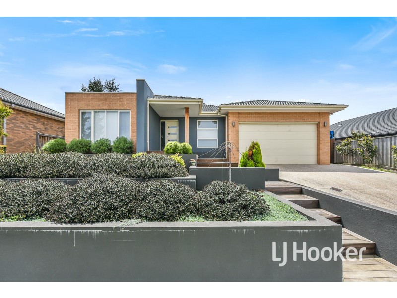 42 Majestic Drive, Officer VIC 3809