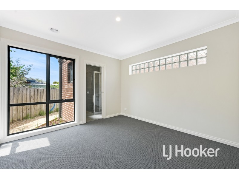 24A Wilma Avenue, Dandenong VIC 3175