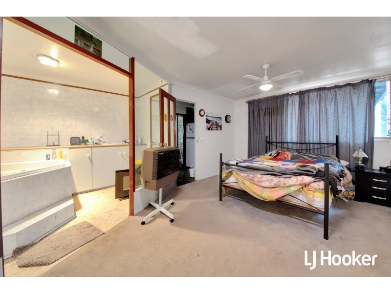 37 Collison Road, Cranbourne East VIC 3977