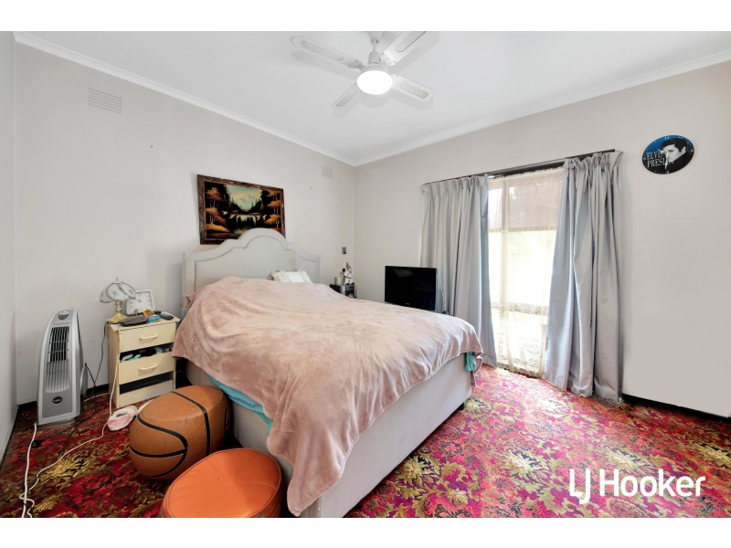 37 Collison Road, Cranbourne East VIC 3977