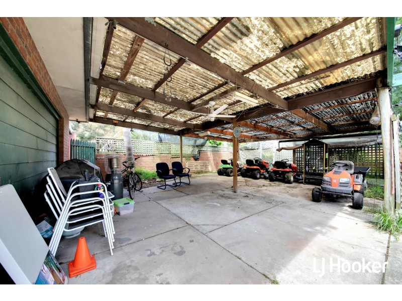 37 Collison Road, Cranbourne East VIC 3977