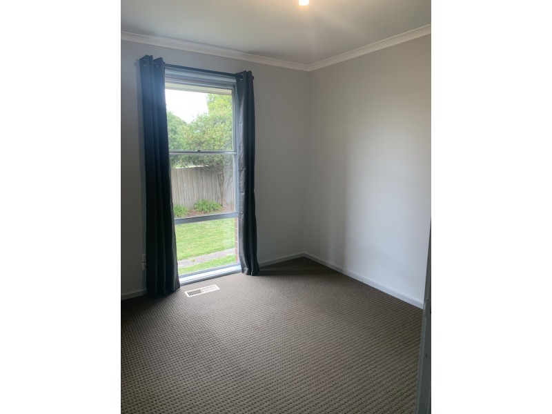 121 Somerville Road, Hampton Park VIC 3976