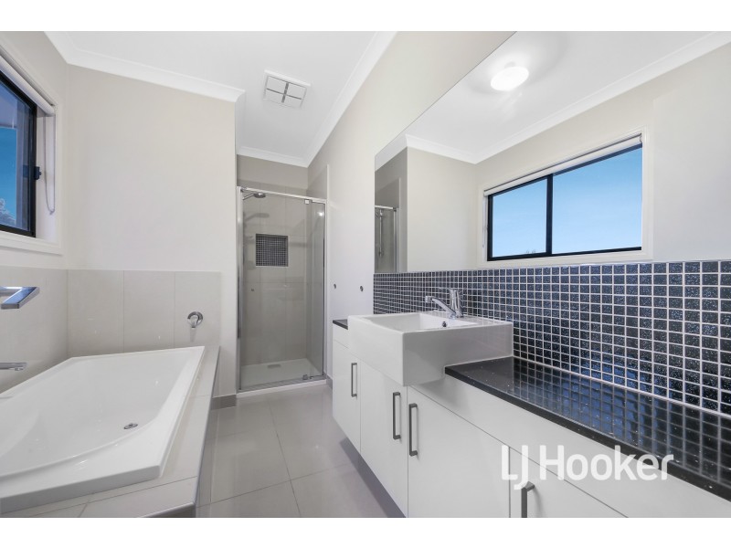 1/13 Purdy Avenue, Dandenong VIC 3175