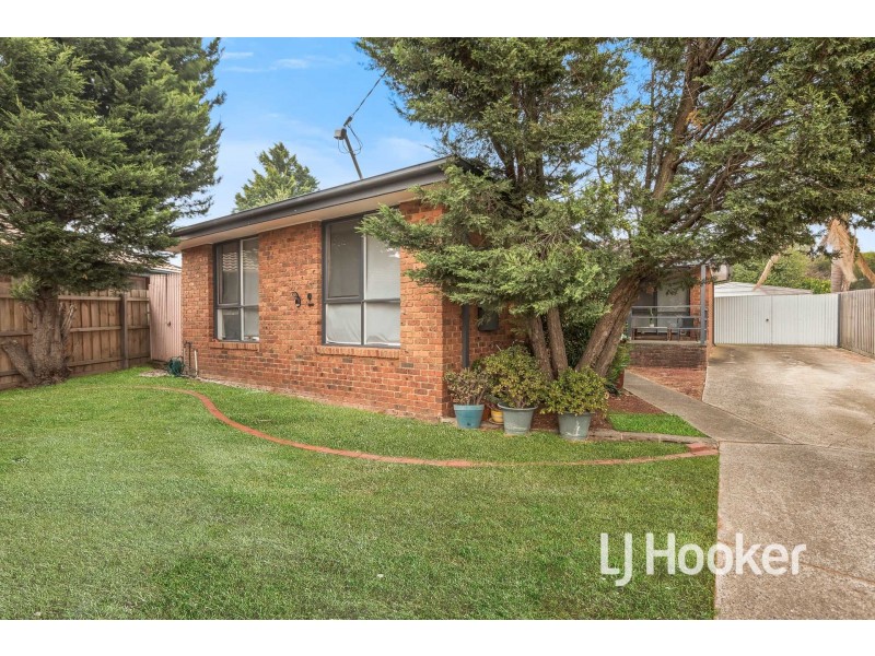 18 Kylie Court, Hampton Park VIC 3976