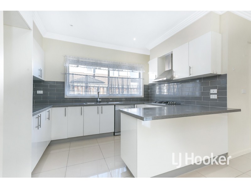 6/5 Tarella Street, Hampton Park VIC 3976