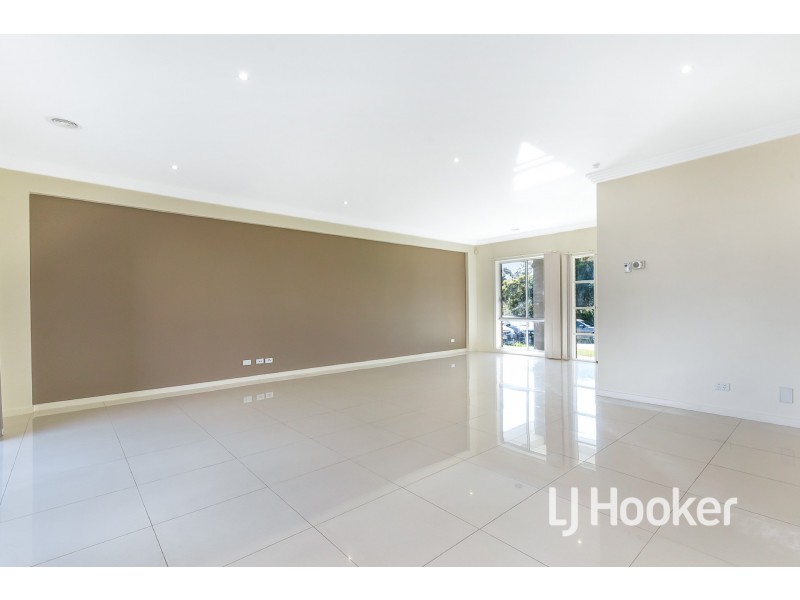 6/5 Tarella Street, Hampton Park VIC 3976