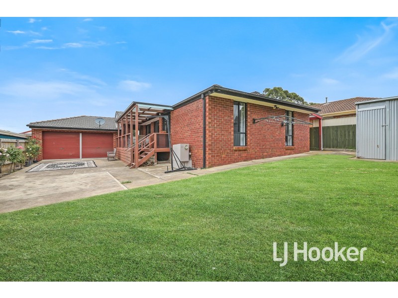 12 Bluegum Way, Hampton Park VIC 3976