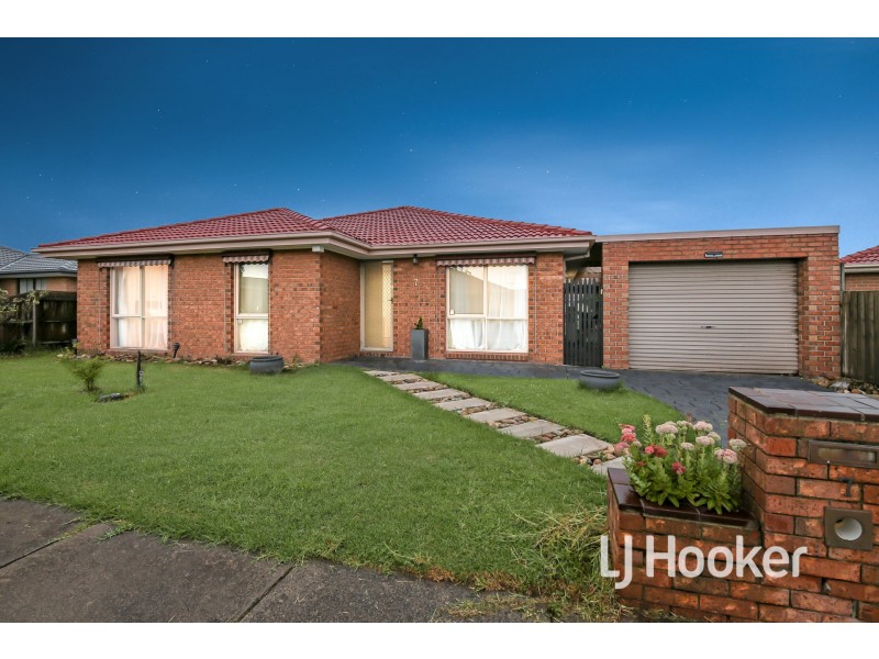 7 Brunel Court, Hampton Park VIC 3976